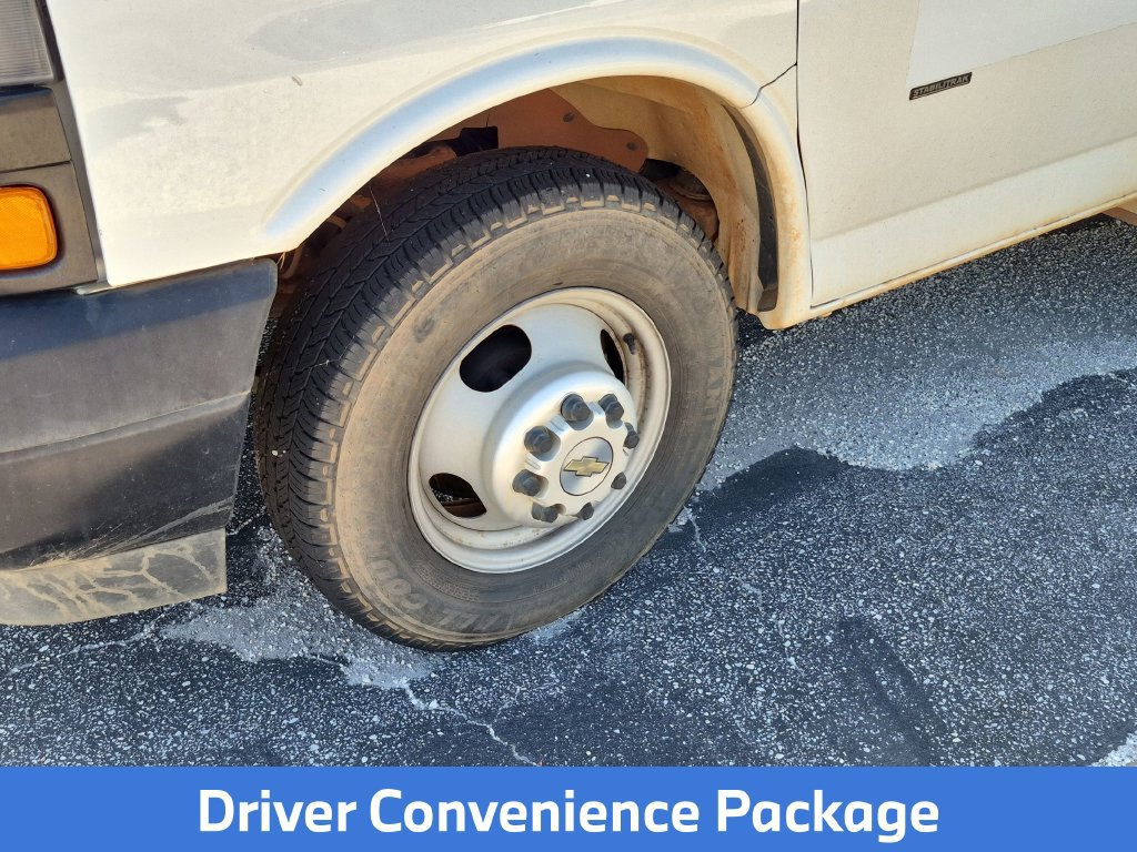 Used 2021 Chevrolet Express 3500 w/ Power Convenience Package RWD image 9