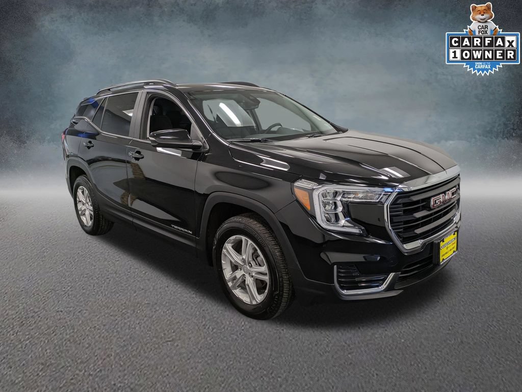 Used 2023 GMC Terrain SLE w/ Driver Convenience Package AWD/4WD image 3