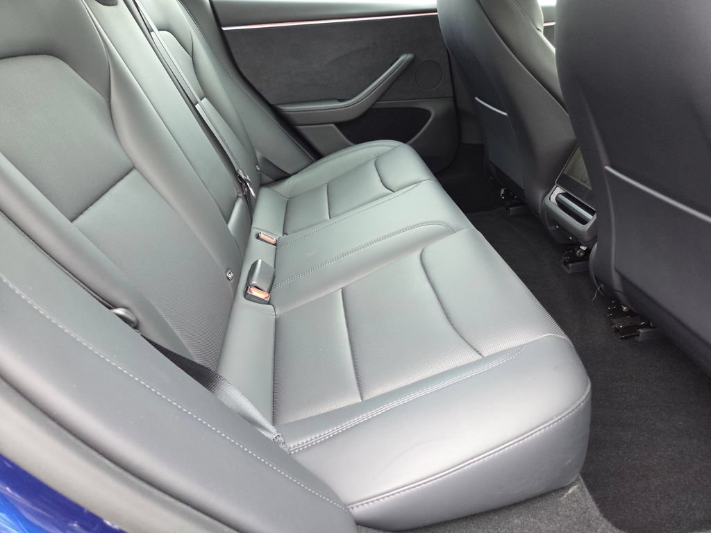 Used 2025 Tesla Model 3 Long Range AWD/4WD image 27
