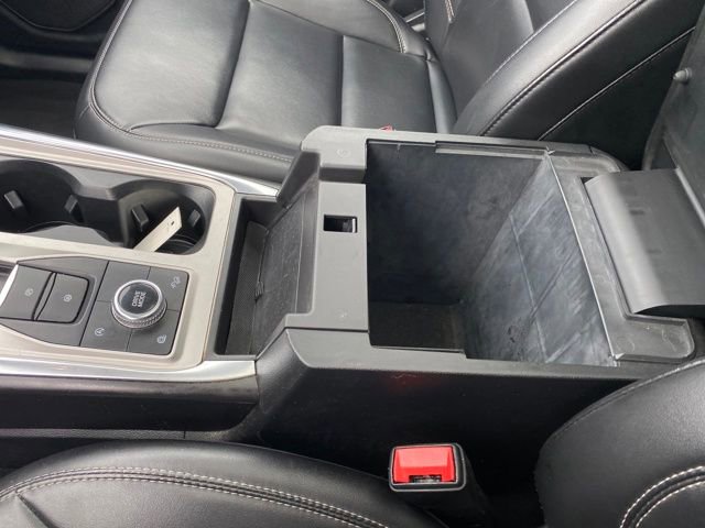 Used 2022 Ford Explorer XLT image 15