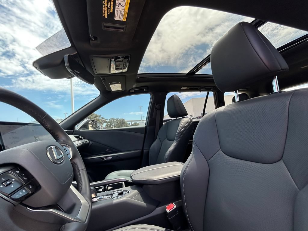 Used 2024 Lexus TX 350 AWD w/ Technology Package image 12