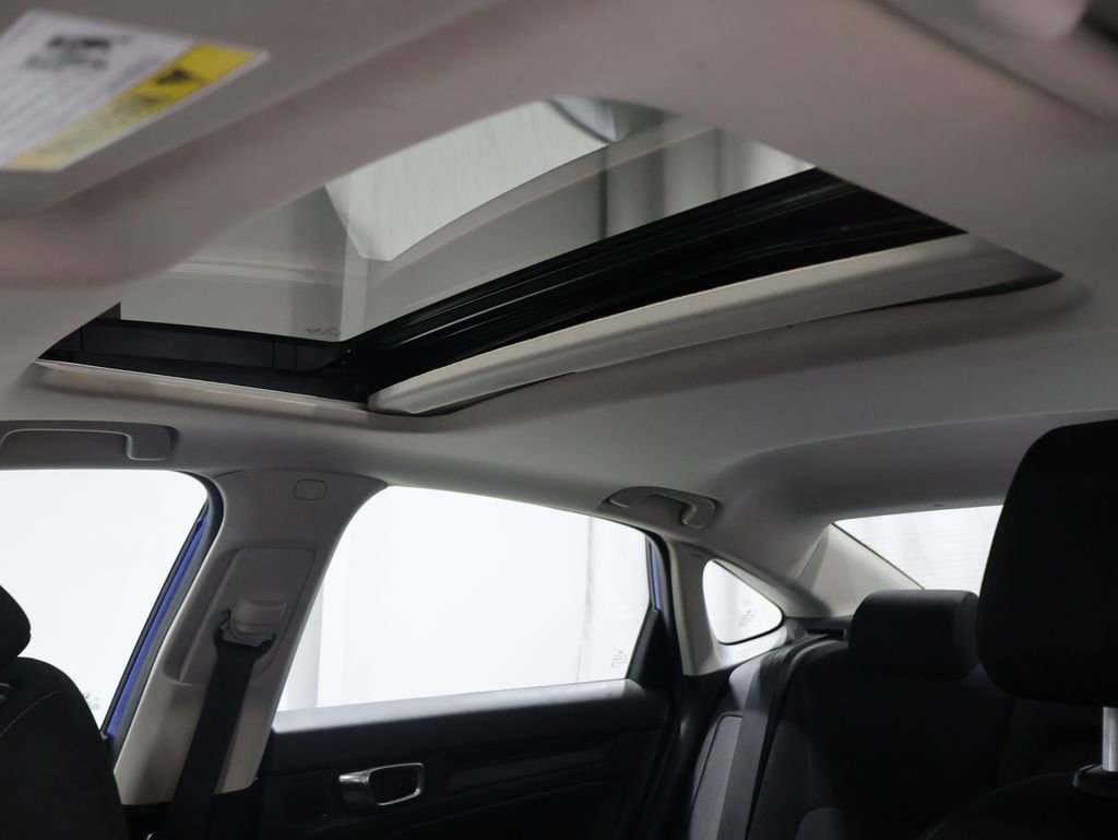 Used 2023 Honda Civic EX image 9
