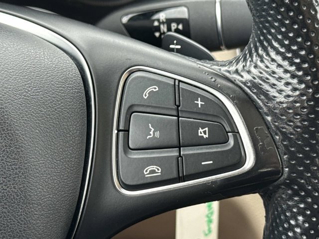 Used 2018 Mercedes-Benz C 300 4MATIC Sedan image 23