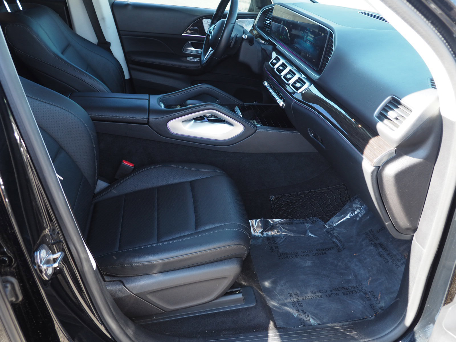 Used 2020 Mercedes-Benz GLE 450 4MATIC w/ Premium Package image 19