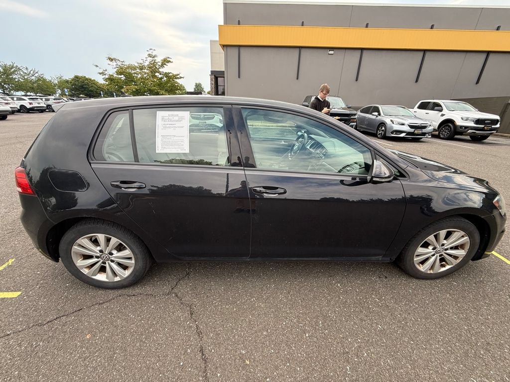 Used 2020 Volkswagen Golf 4-Door FWD image 8