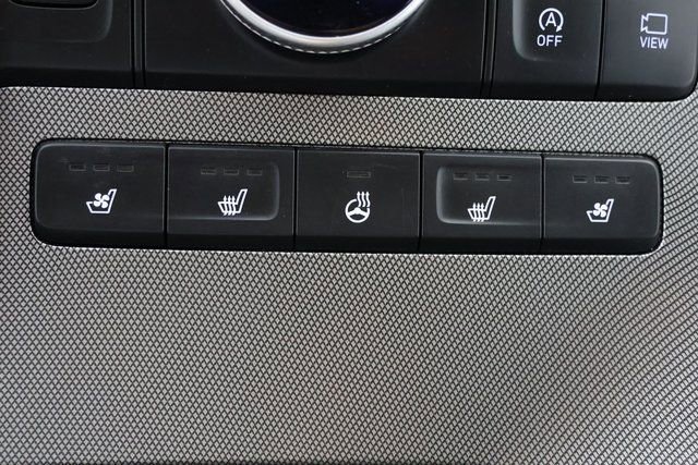 Used 2020 Hyundai Palisade Limited image 16