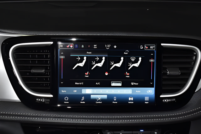New 2026 Chrysler Pacifica Select w/ S Appearance Package FWD image 16