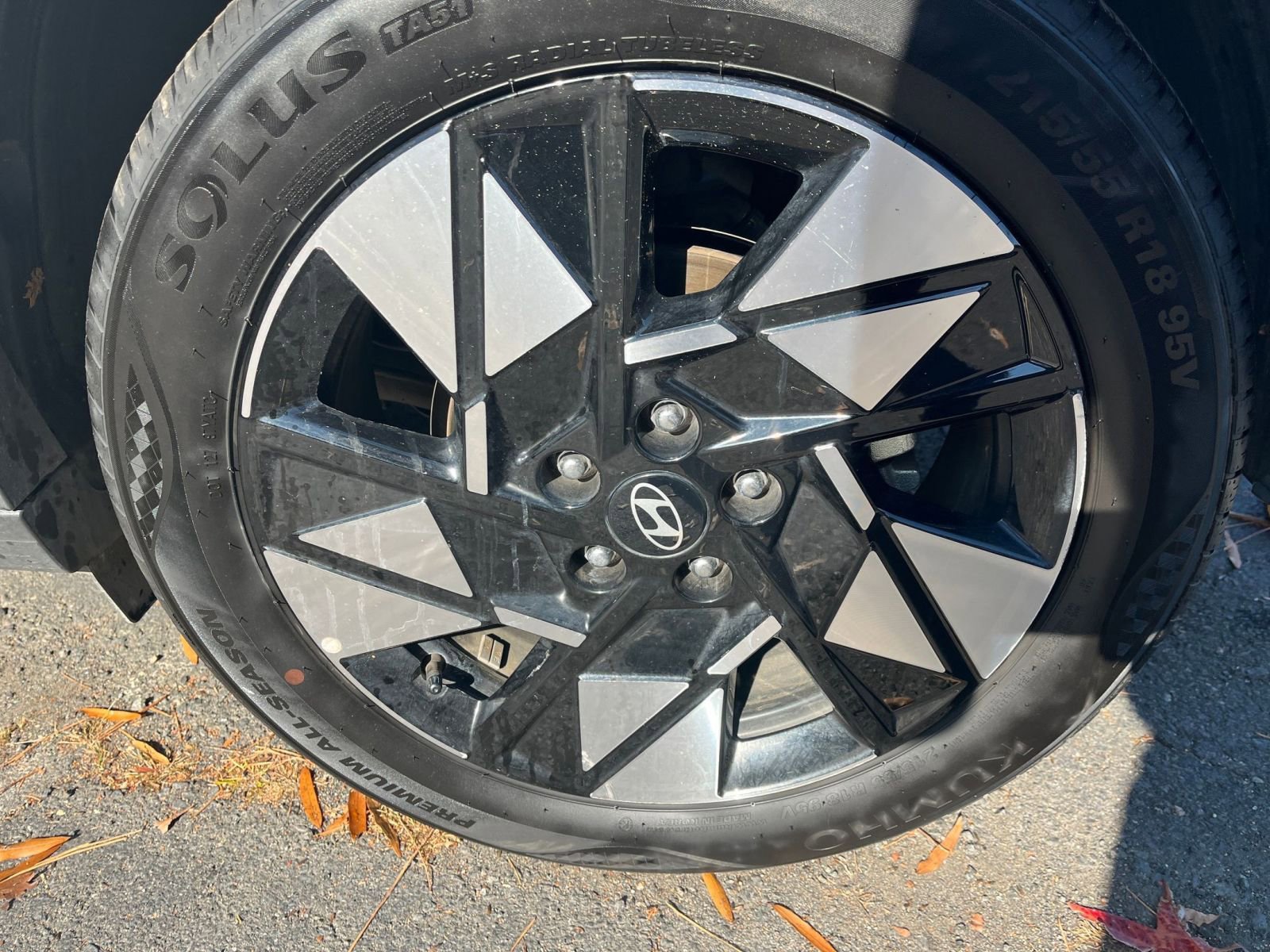 Used 2025 Hyundai Kona SEL image 25