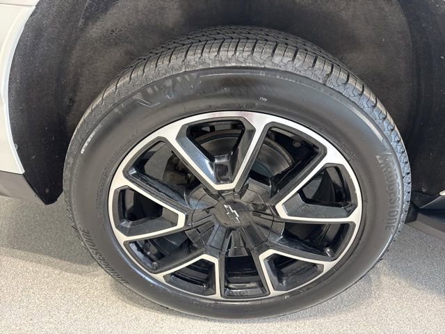 Used 2022 Chevrolet Tahoe RST w/ Luxury Package image 8