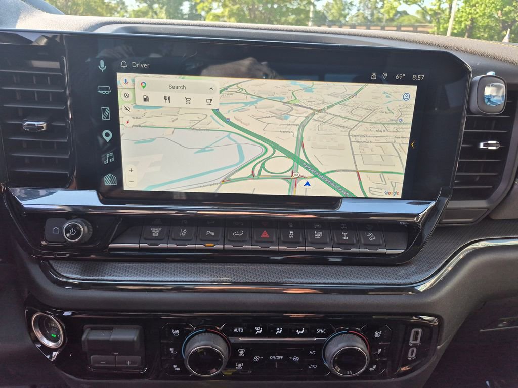 Used 2025 Chevrolet Silverado 2500 ZR2 w/ Technology Package AWD/4WD image 27