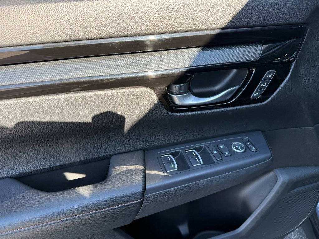 Used 2023 Honda CR-V Sport Touring image 18
