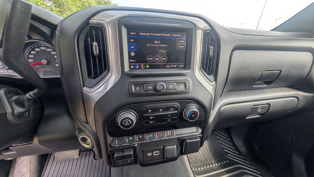 Used 2023 Chevrolet Silverado 1500 Custom AWD/4WD image 12