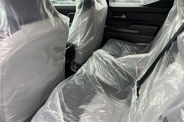 Used 2025 Toyota Tacoma TRD Sport image 9