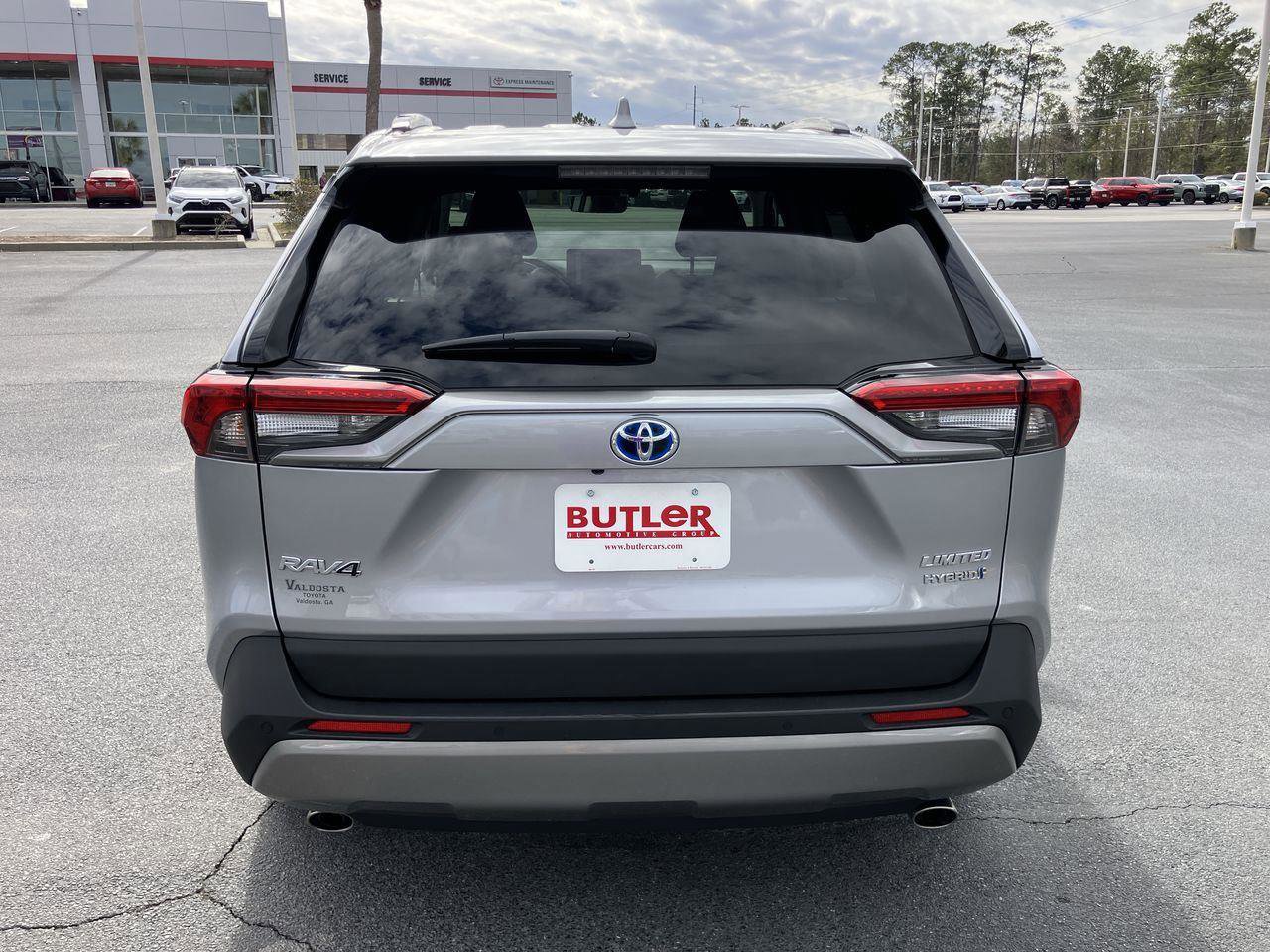 Used 2024 Toyota RAV4 Limited image 4