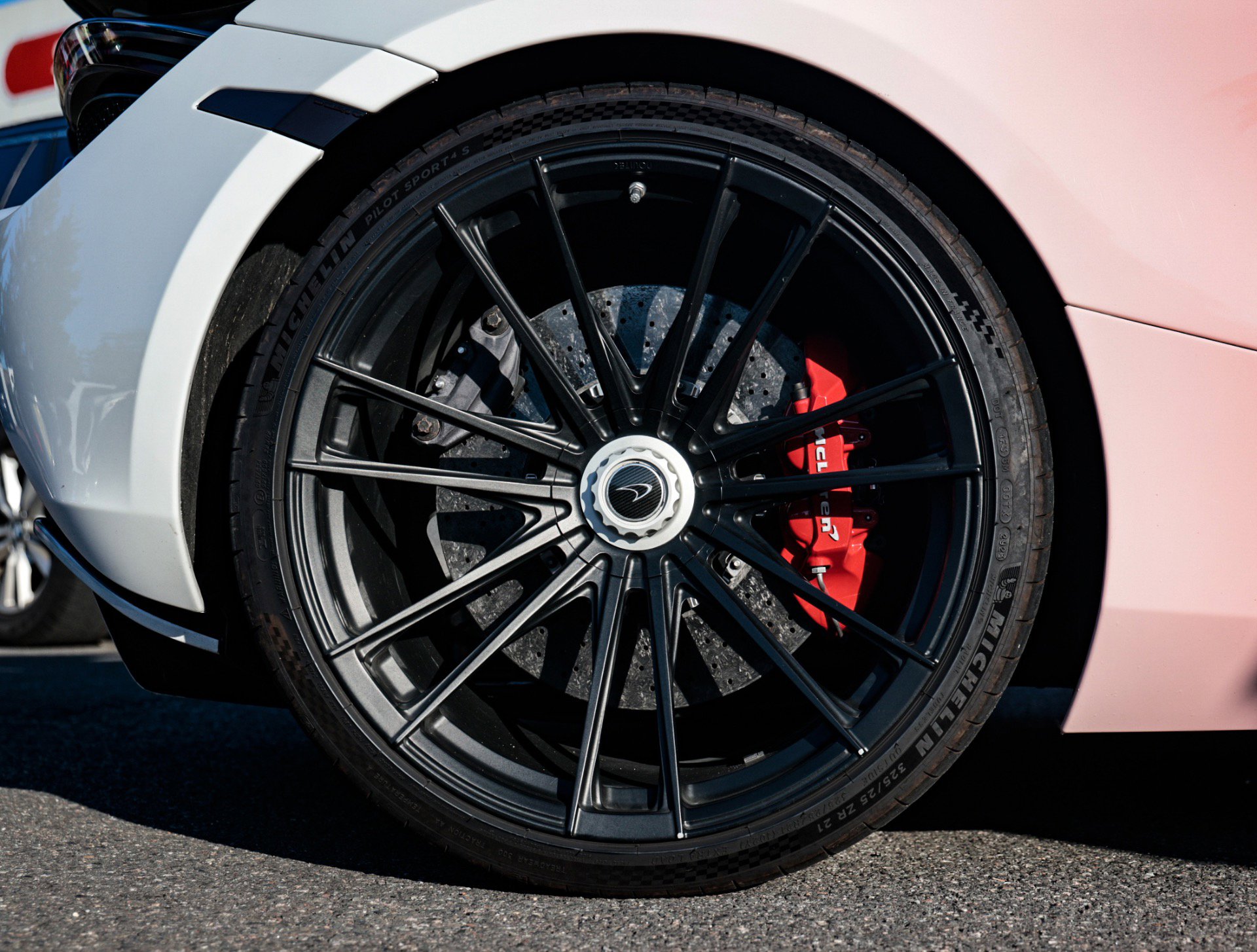 Used 2020 McLaren 720S Performance image 61