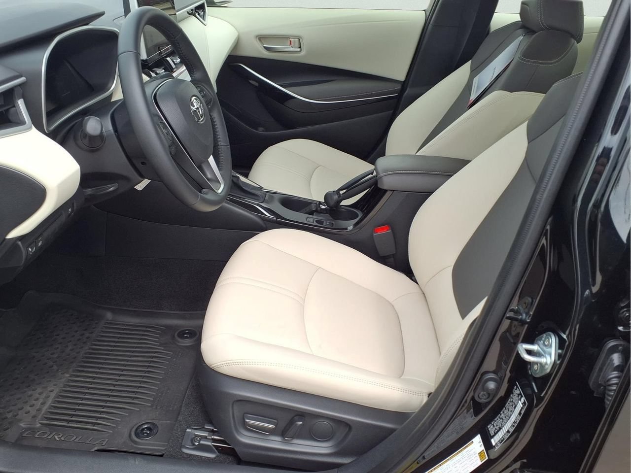 Certified 2026 Toyota Corolla XLE FWD image 12