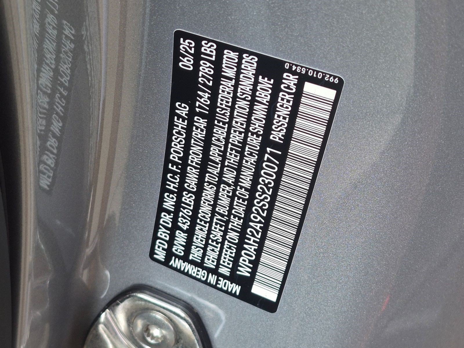 Certified 2025 Porsche 911 Carrera S RWD image 27