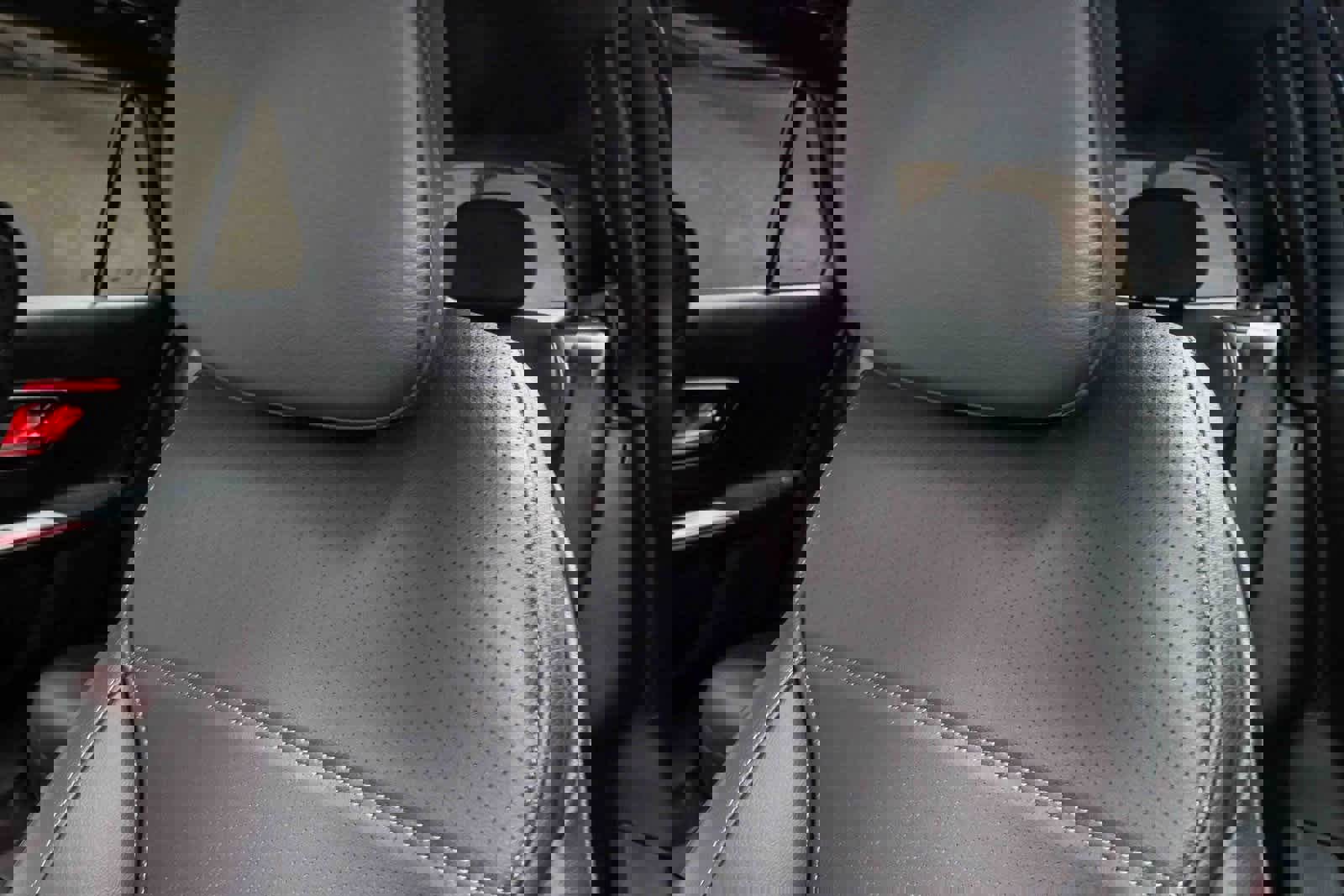 Certified 2025 Mercedes-Benz GLC 300 image 19