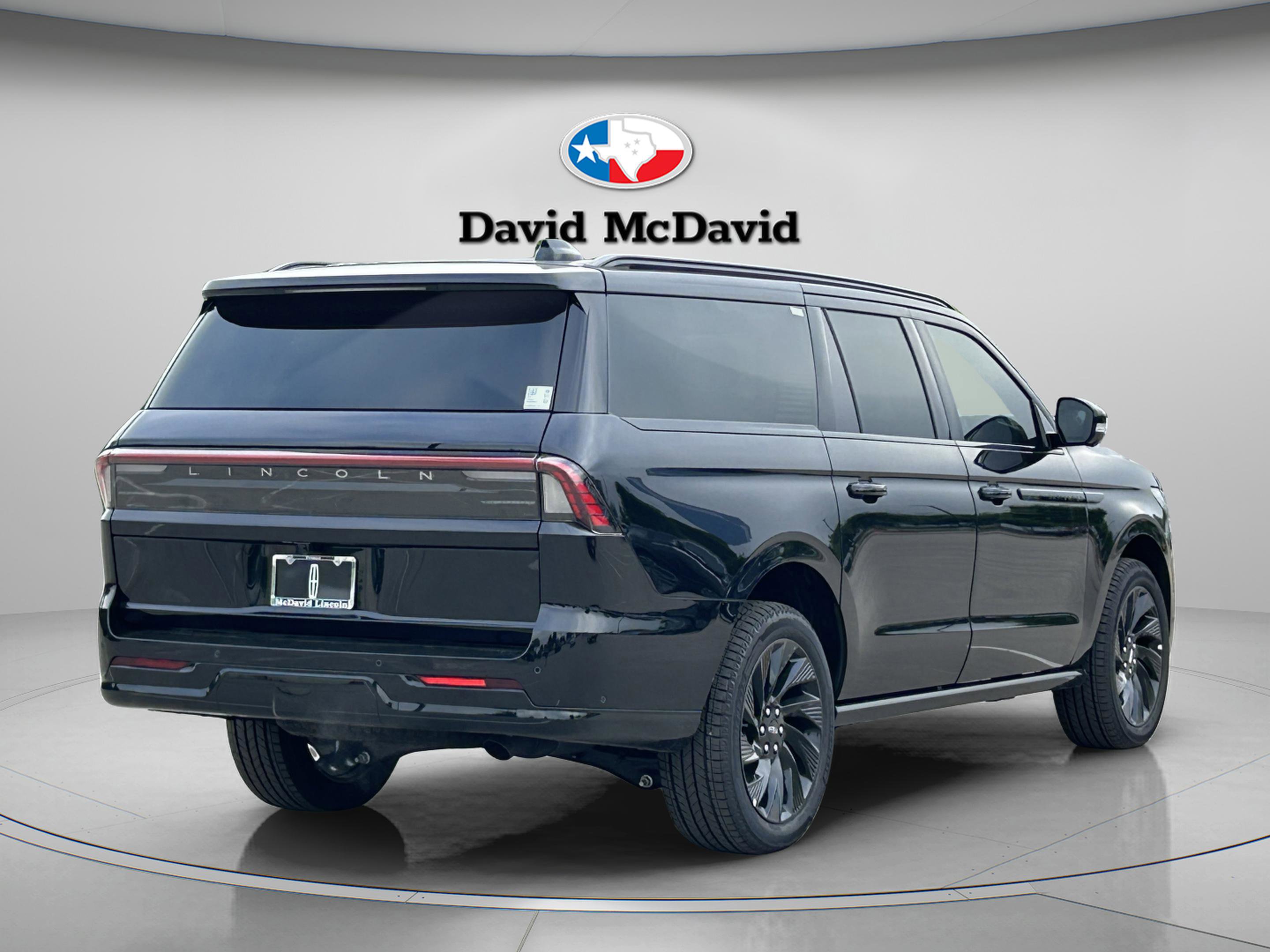 New 2025 Lincoln Navigator L Reserve w/ Jet Appearance Package image 7