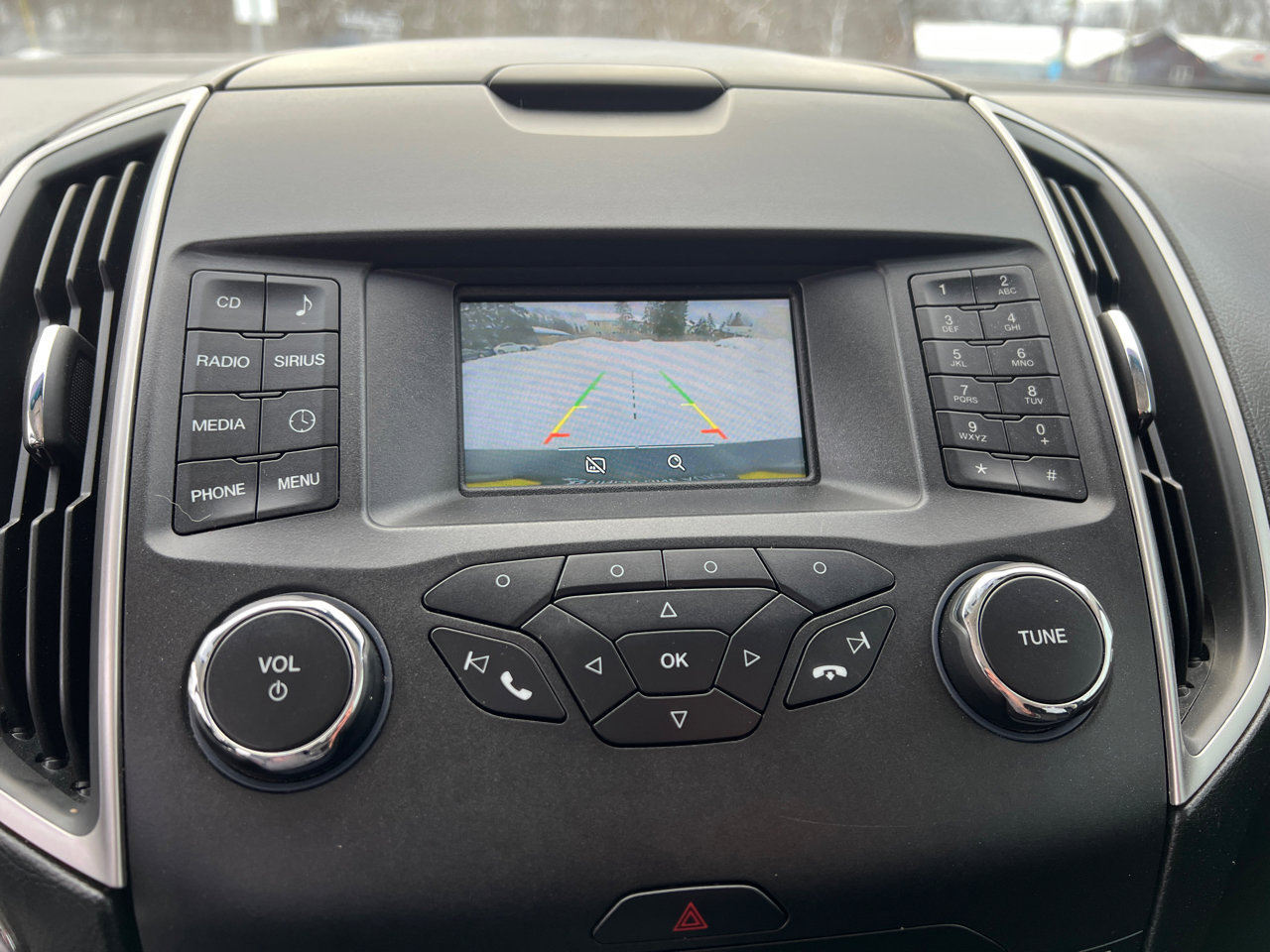 Used 2015 Ford Edge SEL image 30