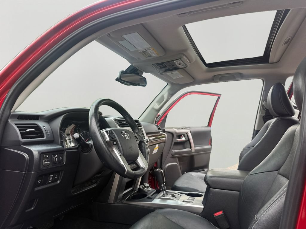 Used 2023 Toyota 4Runner Limited AWD/4WD image 9