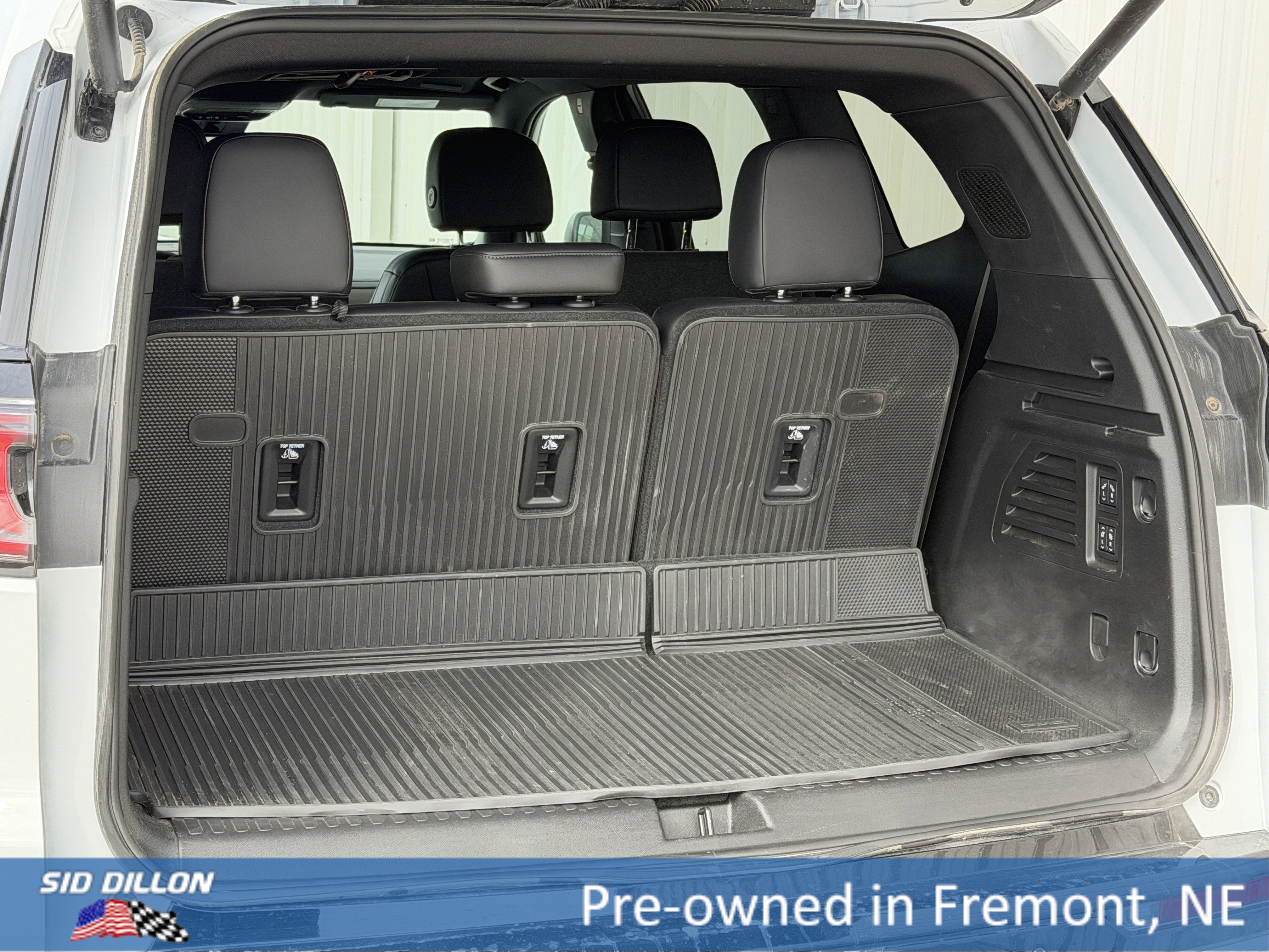 Certified 2026 GMC Acadia Denali w/ Super Cruise Package image 5