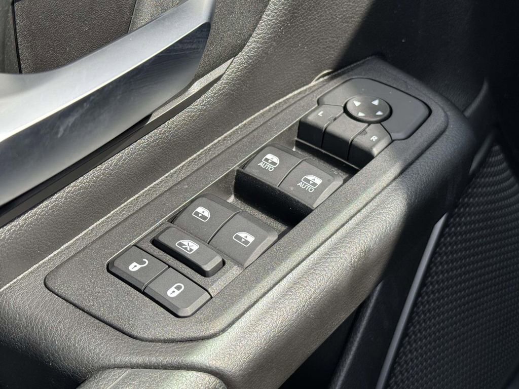 Used 2026 RAM 1500 Classic Warlock AWD/4WD image 28