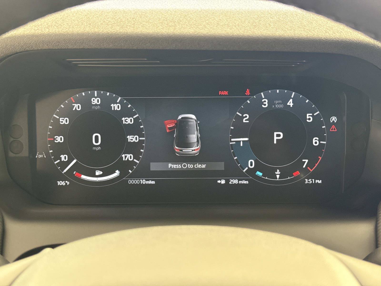 New 2026 Land Rover Discovery Sport Landmark AWD/4WD image 30