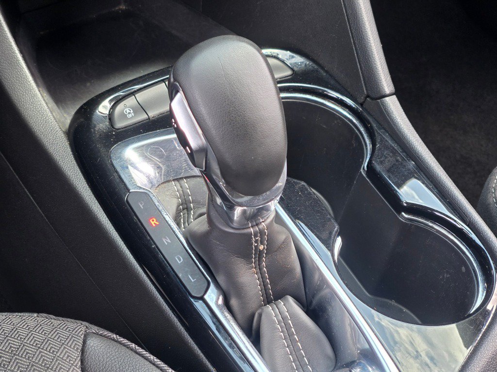 Used 2025 Buick Encore GX Preferred FWD image 27