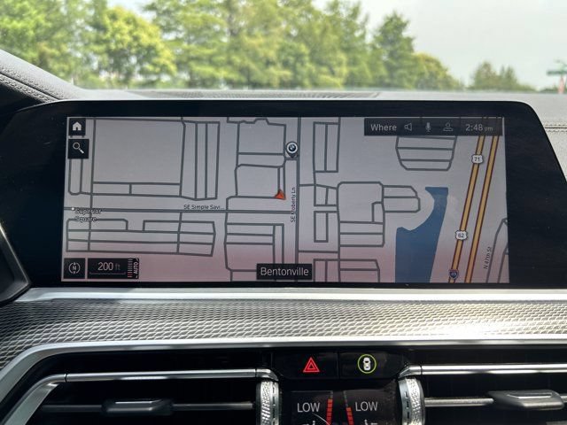 Used 2023 BMW X6 xDrive40i w/ M Sport Package AWD/4WD image 3