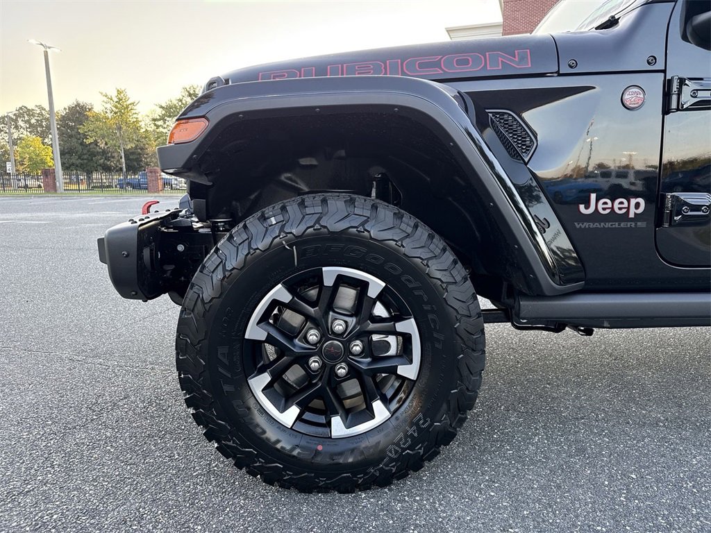 New 2025 Jeep Wrangler Unlimited Rubicon w/ Steel Bumper Group image 10