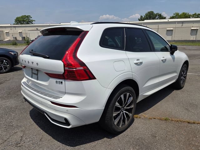 Certified 2024 Volvo XC60 B5 Core w/ Protection Package Premier AWD/4WD image 5