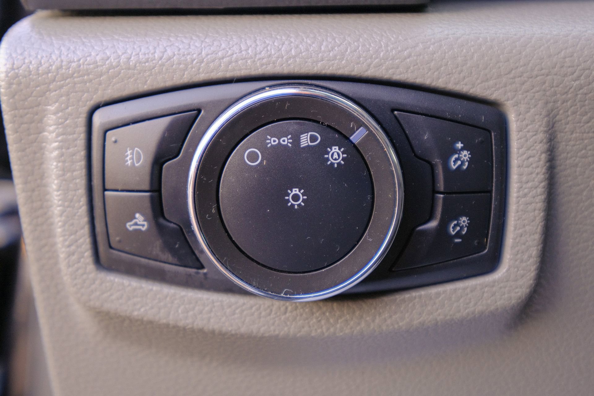 Used 2020 Ford F150 XLT w/ XTR Package image 35