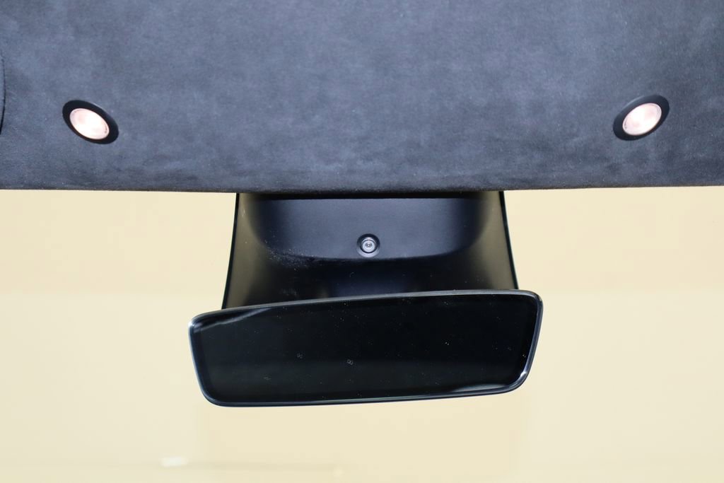 Used 2023 Tesla Model S Standard Range image 22