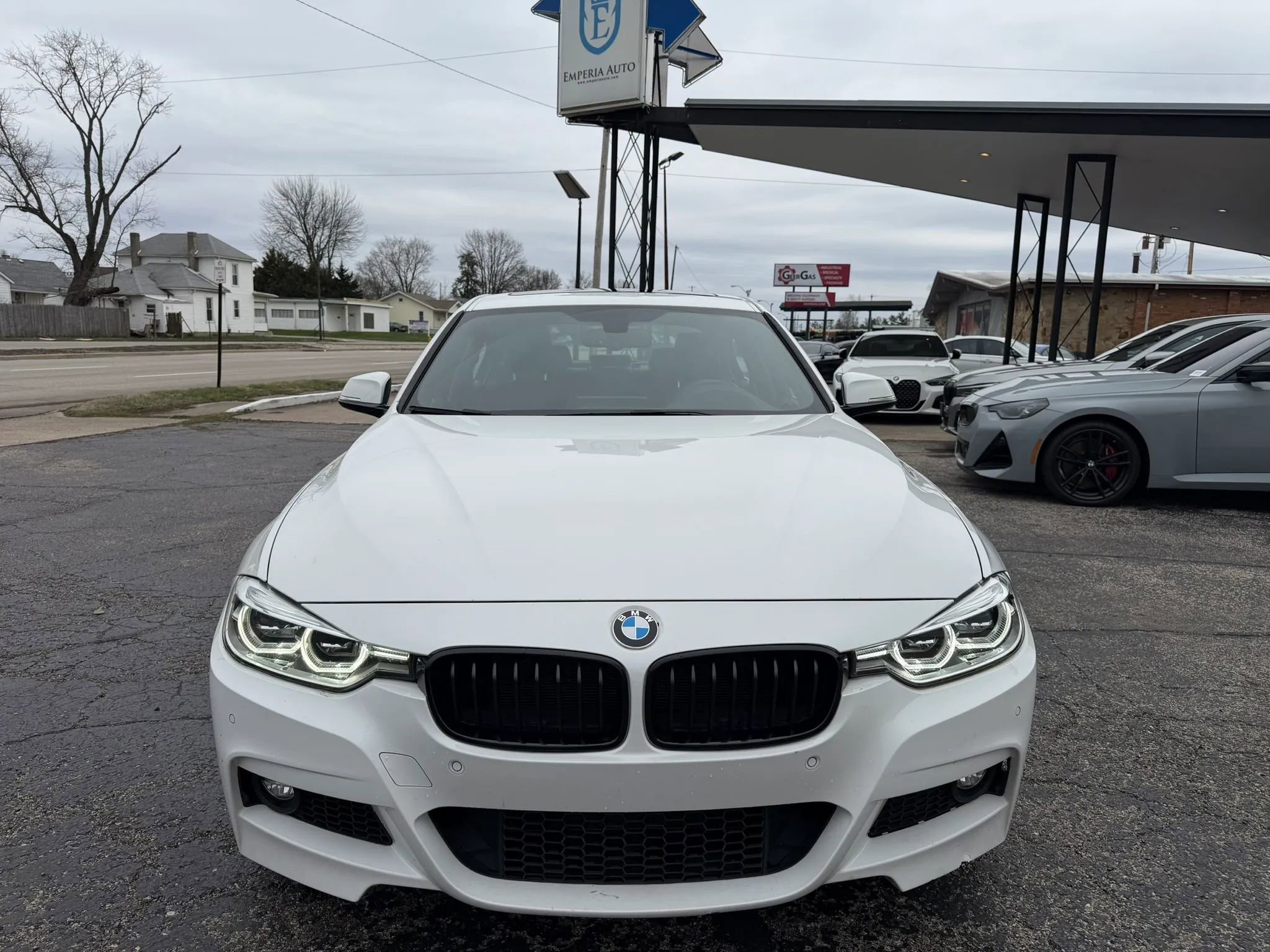 Used 2017 BMW 340i 340i Sedan 4D image 2