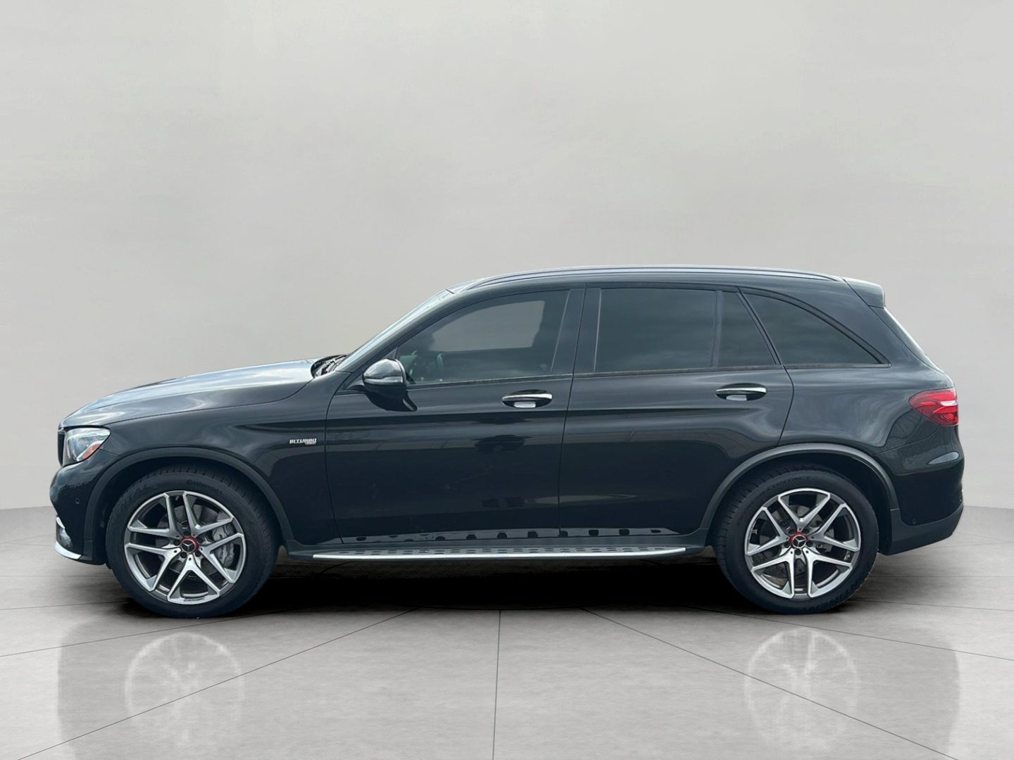 Used 2019 Mercedes-Benz GLC 43 AMG 4MATIC image 4