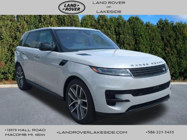 Used 2023 Land Rover Range Rover Sport SE AWD/4WD image 3