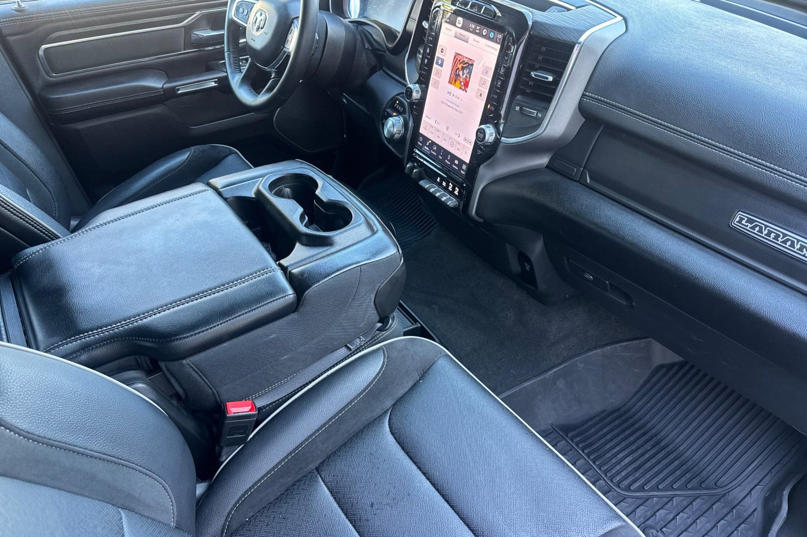 Used 2024 RAM 1500 Laramie image 19