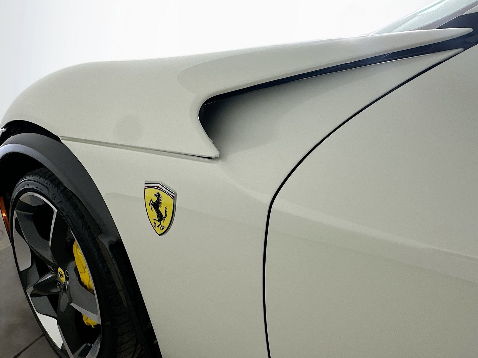 Used 2025 Ferrari Purosangue AWD/4WD image 72