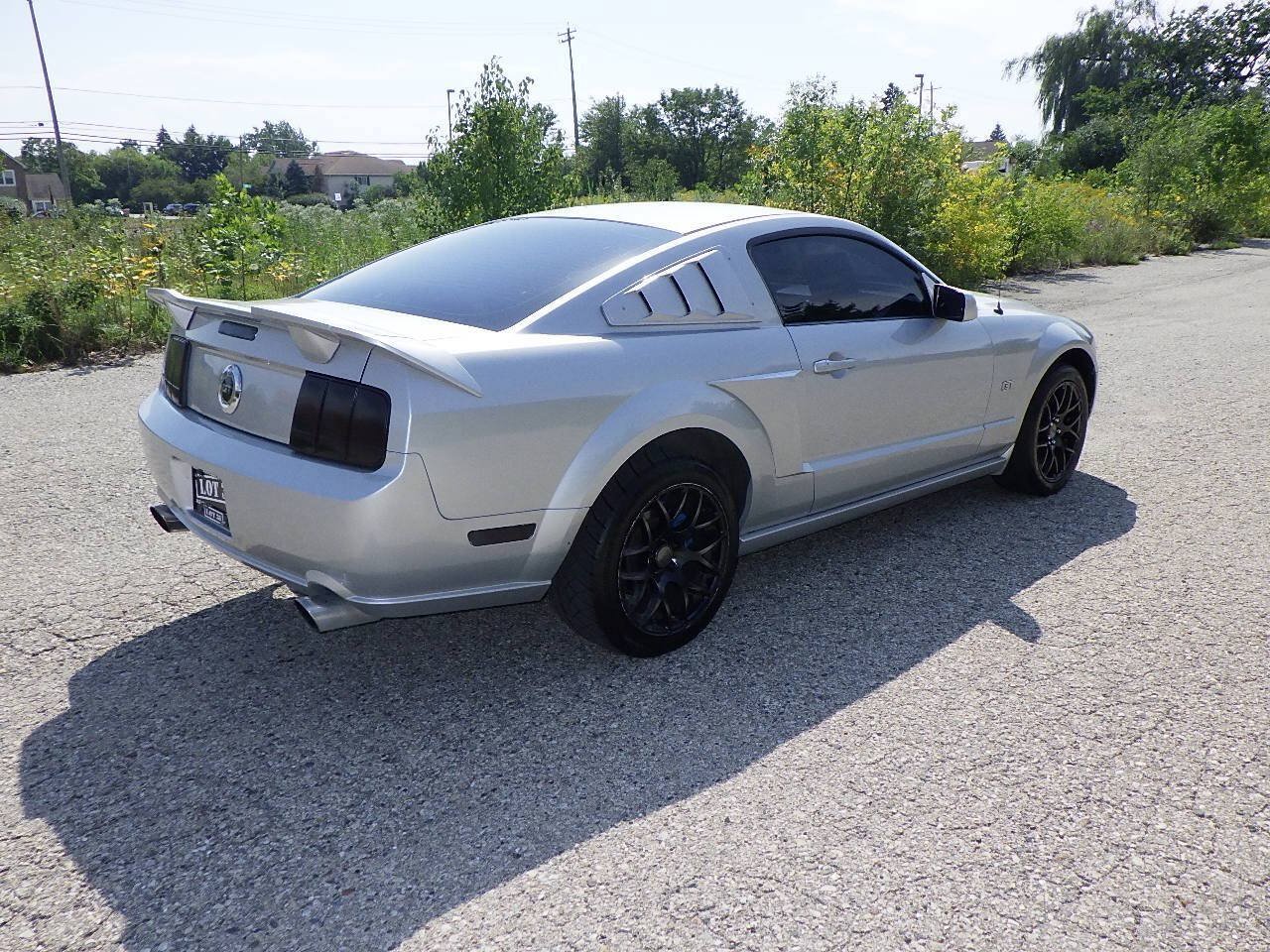 Used 2006 Ford Mustang GT RWD image 7