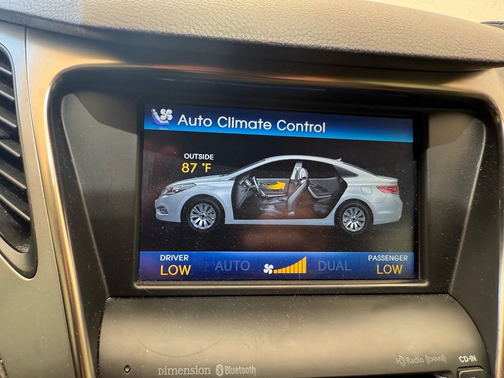 Used 2012 Hyundai Azera FWD image 18