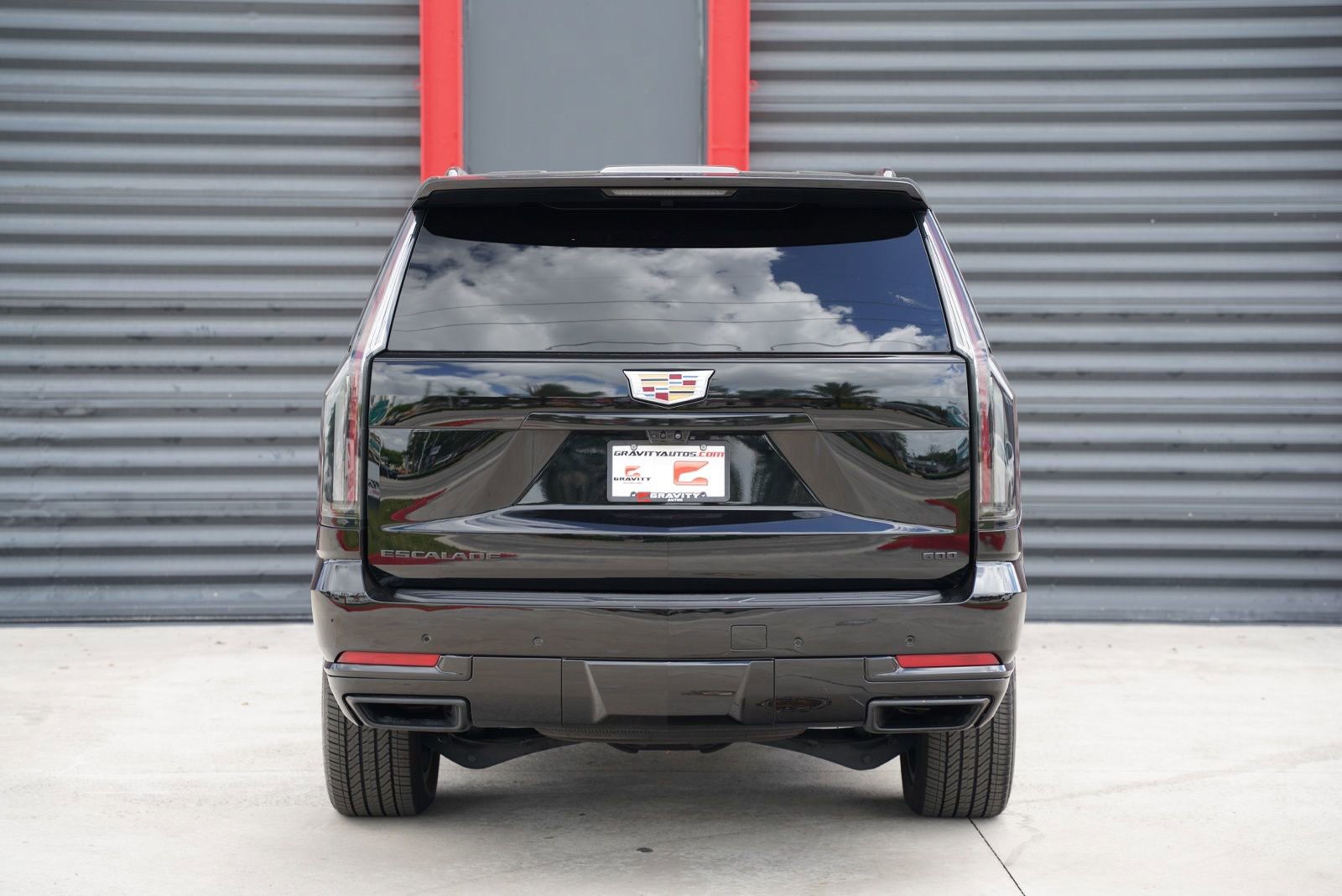 Used 2025 Cadillac Escalade ESV Premium Luxury w/ Touring Package AWD/4WD image 8