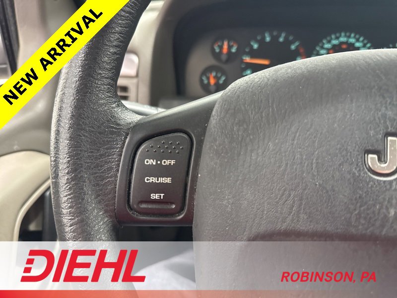 Used 2004 Jeep Grand Cherokee Laredo image 23