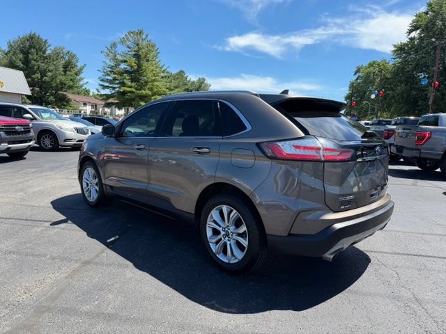 Used 2019 Ford Edge Titanium FWD image 13