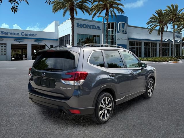 Used 2023 Subaru Forester Limited AWD/4WD image 8