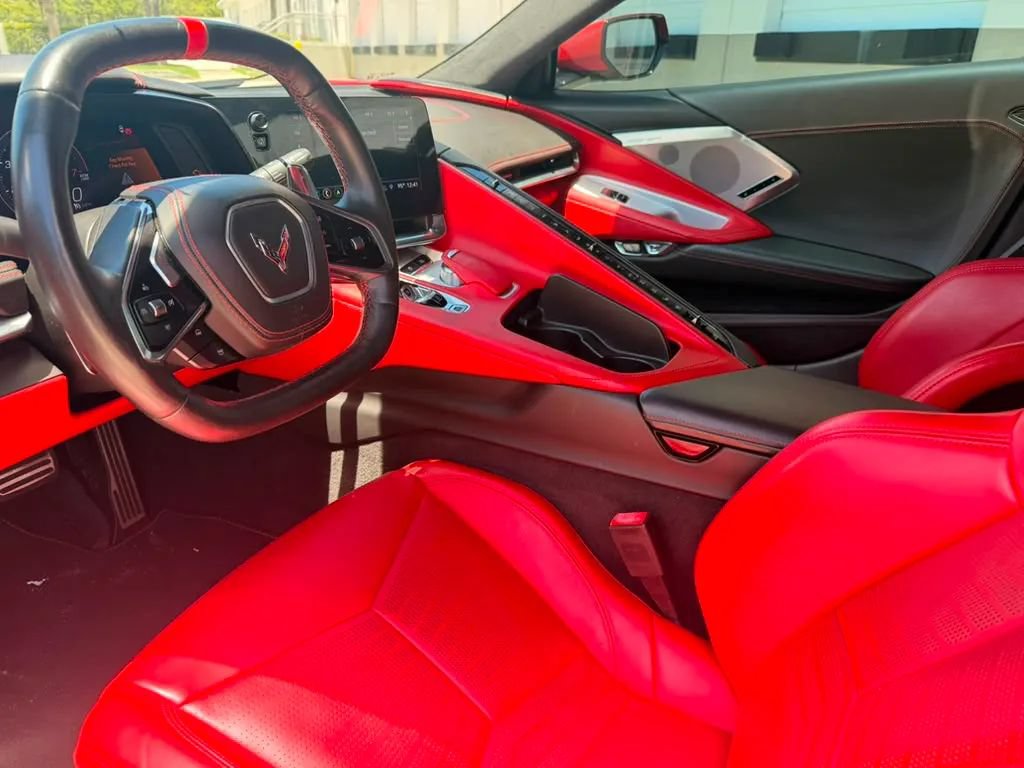 Used 2020 Chevrolet Corvette Stingray Premium Cpe w/ 3LT Preferred Equipment Group RWD image 10