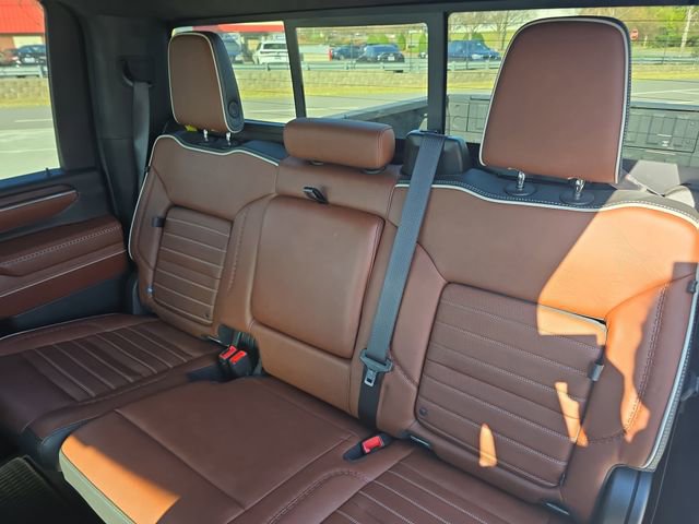 Used 2024 GMC Sierra 2500 Denali Ultimate w/ Max Trailering Package image 13