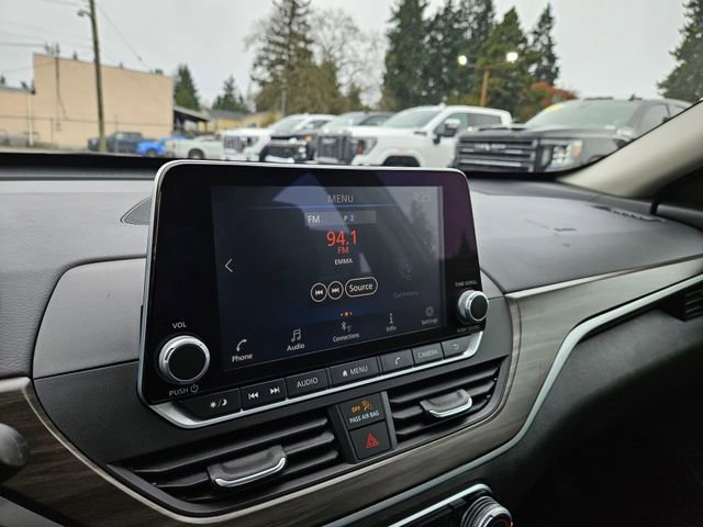 Used 2023 Nissan Altima 2.5 SV image 25