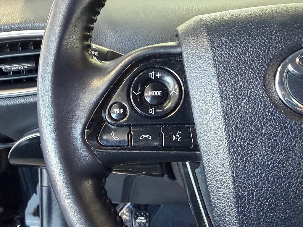 Certified 2021 Toyota Prius Prime LE FWD image 24