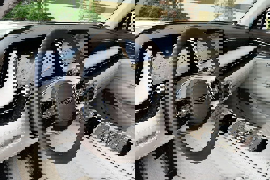 Used 2026 Genesis G90 3.5T image 12